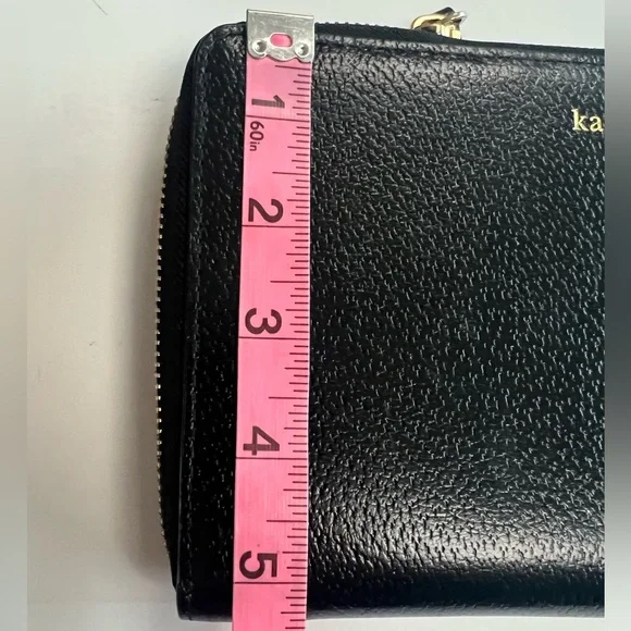 Kate spade Large zip Morgan around wallet passport holder travel clutch Black - Picture 11 of 12
